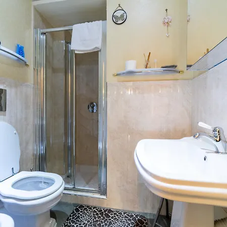 Piazza Arenella Apartment *
